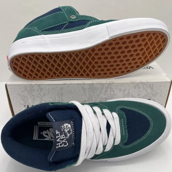 Vans Men’s Skate Half Cab
Tartan Blue/Green
VN0A2Z34BLG Sneakers - Picture 3 of 16